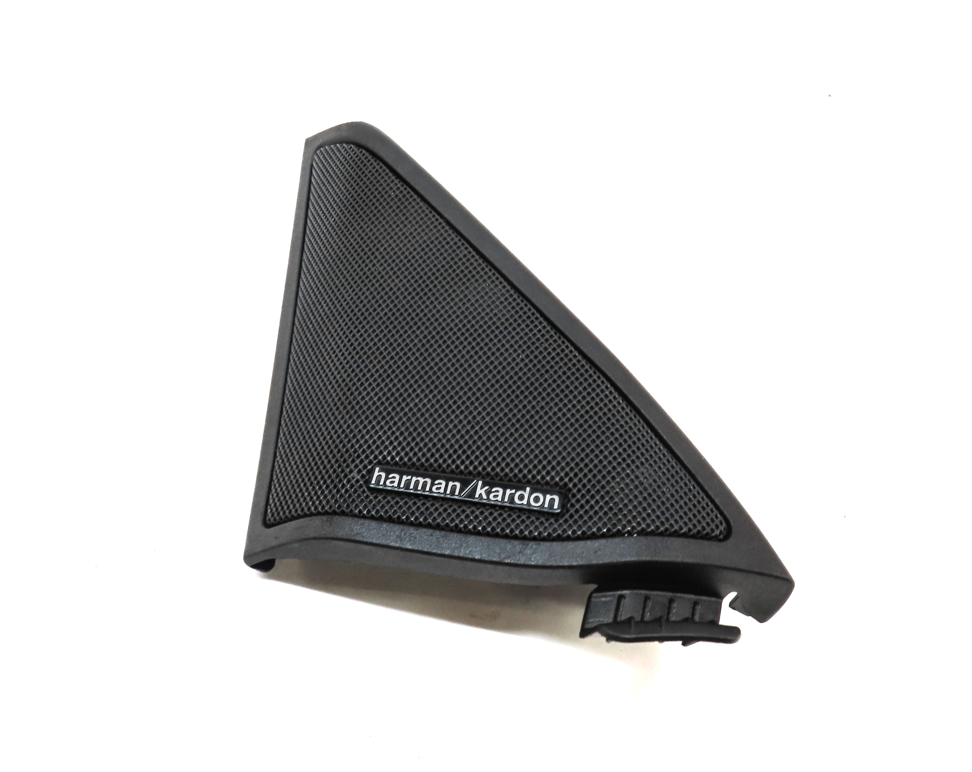 2014 MERCEDES E350 SEDAN (W212) FRONT RIGHT PASSENGER HARMAN KARDON GRILLE COVER — exact item pictured